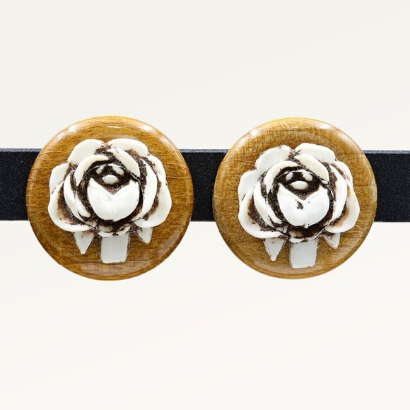 Vintage Jewelry - Vintage Cream Rose Screw Back Earrings | Classic Floral